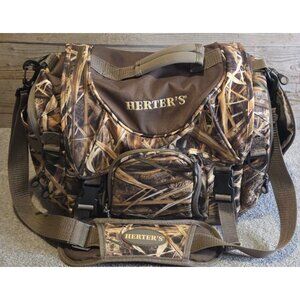 Herter’s Hunting Bag Exterior Zip Pockets Interior Pockets Zip Closure Camo